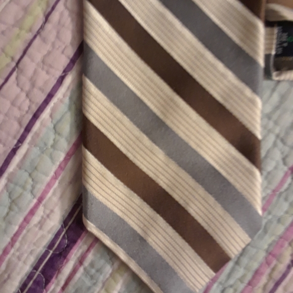 Calvin Klein 100% silk silver and brown tie - Picture 11 of 12